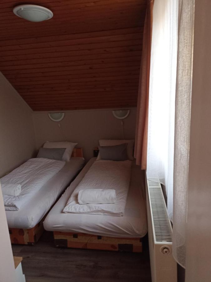 HajdúszoboszlóMarcell Apartman别墅 外观 照片